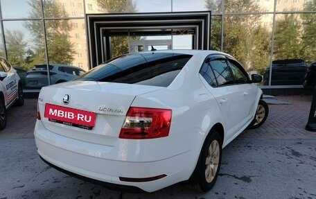 Skoda Octavia, 2017 год, 1 275 000 рублей, 10 фотография