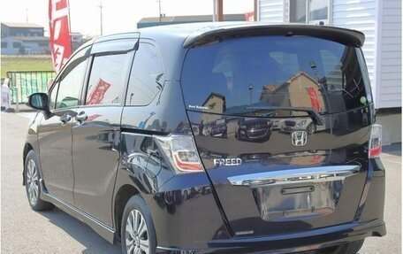 Honda Freed I, 2012 год, 705 000 рублей, 4 фотография