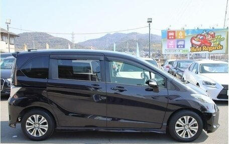 Honda Freed I, 2012 год, 705 000 рублей, 7 фотография