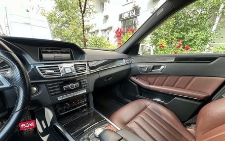 Mercedes-Benz E-Класс, 2013 год, 2 650 000 рублей, 5 фотография