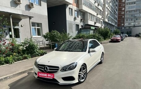 Mercedes-Benz E-Класс, 2013 год, 2 650 000 рублей, 2 фотография
