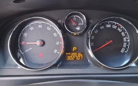 Opel Antara I, 2013 год, 1 299 000 рублей, 18 фотография