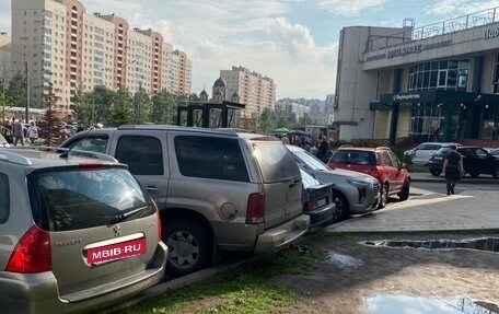 Cadillac Escalade II, 2001 год, 1 059 000 рублей, 8 фотография