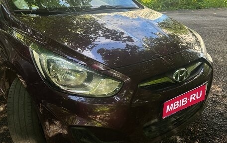 Hyundai Solaris II рестайлинг, 2012 год, 710 000 рублей, 1 фотография