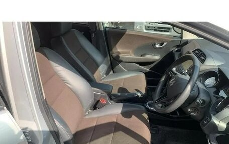 Honda Fit Shuttle I рестайлинг, 2011 год, 766 000 рублей, 14 фотография