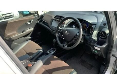 Honda Fit Shuttle I рестайлинг, 2011 год, 766 000 рублей, 19 фотография