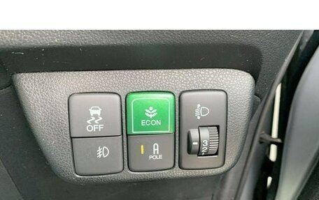 Honda Fit Shuttle I рестайлинг, 2011 год, 766 000 рублей, 22 фотография