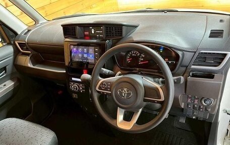 Toyota Roomy I, 2021 год, 710 000 рублей, 13 фотография