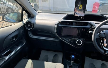 Toyota Aqua I, 2019 год, 1 499 000 рублей, 15 фотография