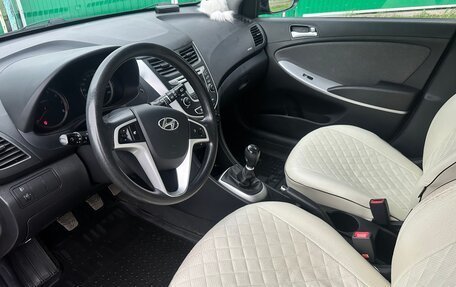 Hyundai Solaris II рестайлинг, 2012 год, 710 000 рублей, 9 фотография