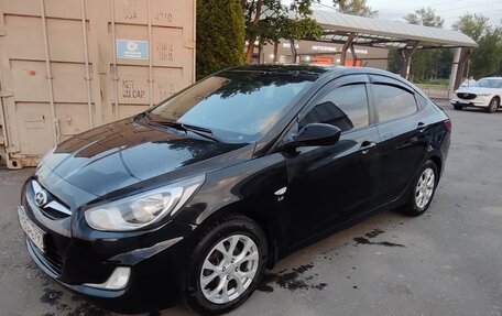 Hyundai Solaris II рестайлинг, 2012 год, 899 000 рублей, 12 фотография