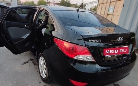 Hyundai Solaris II рестайлинг, 2012 год, 899 000 рублей, 5 фотография