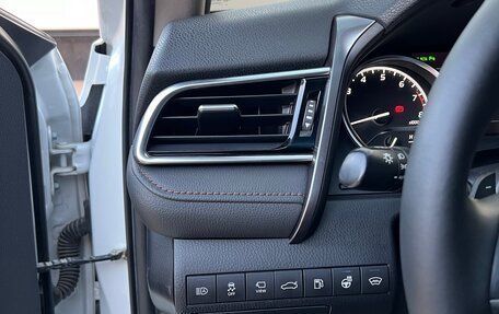 Toyota Camry, 2018 год, 2 850 000 рублей, 8 фотография