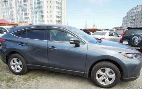 Toyota Harrier, 2020 год, 3 150 000 рублей, 4 фотография