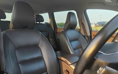 Volvo V70 III рестайлинг, 2012 год, 1 200 000 рублей, 21 фотография