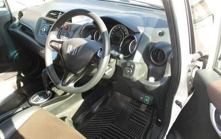 Honda Fit Shuttle I рестайлинг, 2012 год, 755 000 рублей, 7 фотография