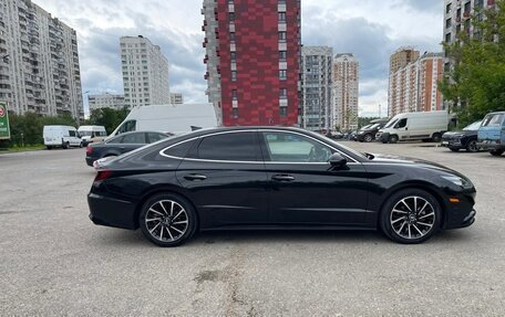 Hyundai Sonata VIII, 2020 год, 2 100 000 рублей, 3 фотография
