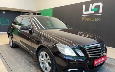 Mercedes-Benz E-Класс, 2010 год, 2 100 000 рублей, 1 фотография