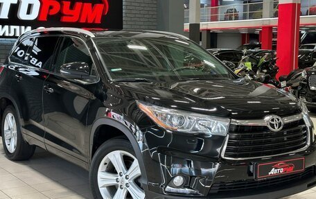 Toyota Highlander III, 2013 год, 2 997 000 рублей, 4 фотография