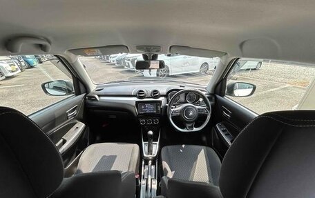 Suzuki Swift V, 2021 год, 950 000 рублей, 7 фотография
