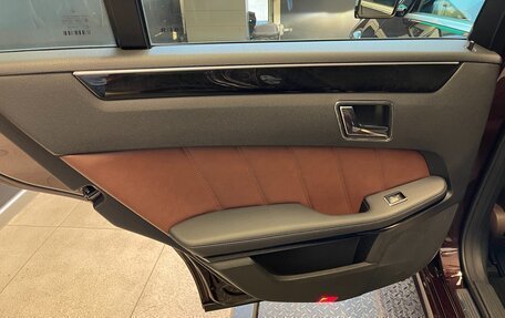 Mercedes-Benz E-Класс, 2010 год, 2 100 000 рублей, 20 фотография