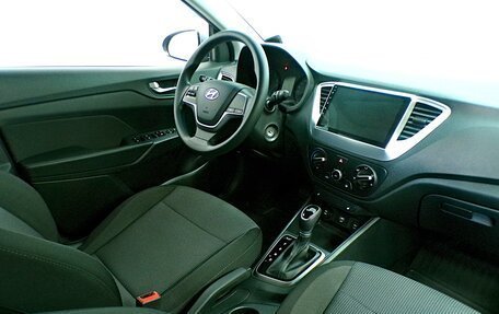 Hyundai Solaris II рестайлинг, 2020 год, 1 376 000 рублей, 4 фотография