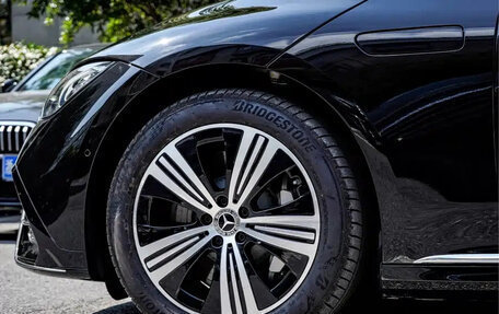 Mercedes-Benz EQE, 2022 год, 3 780 213 рублей, 10 фотография