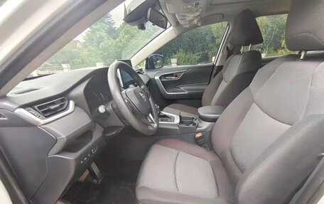 Toyota RAV4, 2022 год, 2 535 800 рублей, 12 фотография