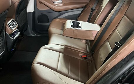 Mercedes-Benz GLE, 2023 год, 8 387 000 рублей, 28 фотография