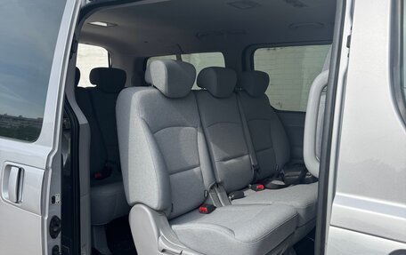 Hyundai H-1 II рестайлинг, 2021 год, 3 100 000 рублей, 5 фотография