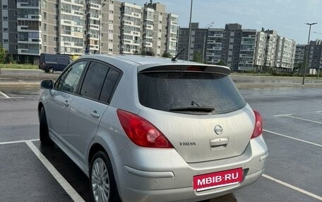 Nissan Tiida, 2011 год, 855 000 рублей, 3 фотография