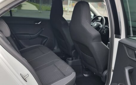 Skoda Rapid I, 2015 год, 900 000 рублей, 16 фотография