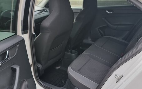 Skoda Rapid I, 2015 год, 900 000 рублей, 17 фотография