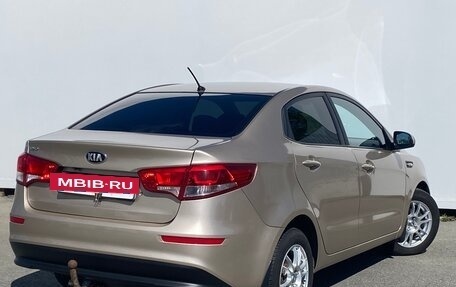 KIA Rio III рестайлинг, 2015 год, 880 000 рублей, 6 фотография