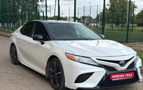 Toyota Camry, 2020 год, 2 850 000 рублей, 6 фотография