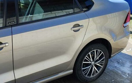 Volkswagen Polo VI (EU Market), 2016 год, 950 000 рублей, 3 фотография