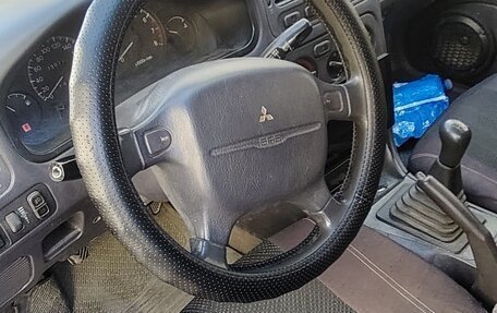 Mitsubishi Galant VIII, 1993 год, 350 000 рублей, 6 фотография