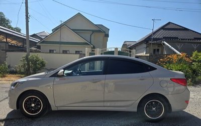Hyundai Solaris II рестайлинг, 2015 год, 1 080 000 рублей, 1 фотография