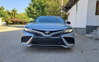 Toyota Camry, 2021 год, 2 950 000 рублей, 1 фотография