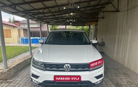 Volkswagen Tiguan II, 2017 год, 2 200 000 рублей, 1 фотография