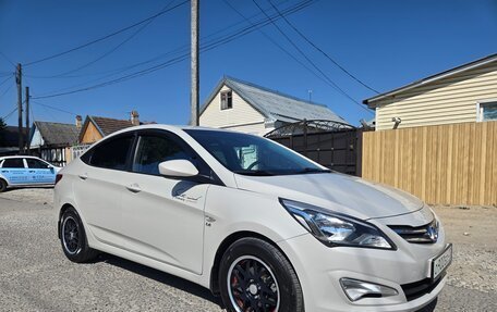Hyundai Solaris II рестайлинг, 2015 год, 1 080 000 рублей, 6 фотография