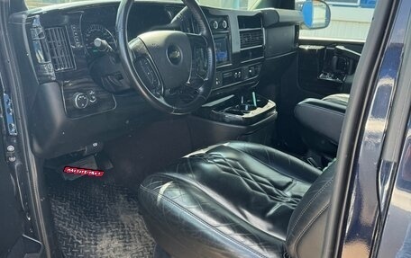 Chevrolet Express II, 2019 год, 19 000 000 рублей, 9 фотография