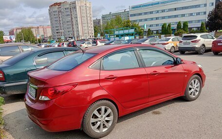 Hyundai Solaris II рестайлинг, 2012 год, 750 000 рублей, 4 фотография