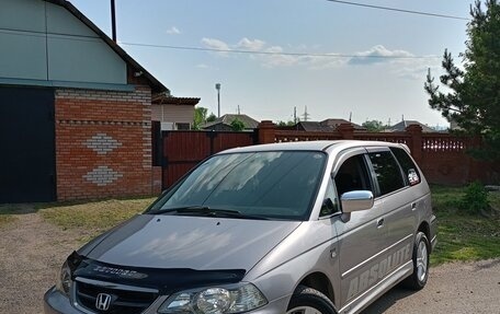 Honda Odyssey II, 2003 год, 750 000 рублей, 3 фотография