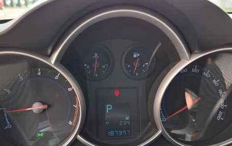 Chevrolet Cruze II, 2013 год, 750 000 рублей, 2 фотография
