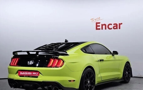Ford Mustang VI рестайлинг, 2021 год, 3 504 027 рублей, 3 фотография