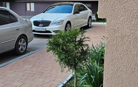 Mercedes-Benz S-Класс, 2007 год, 2 000 000 рублей, 4 фотография