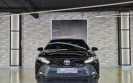 Toyota Camry, 2018 год, 2 430 000 рублей, 2 фотография