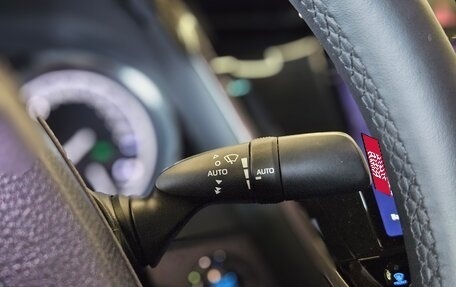 Toyota Camry, 2018 год, 2 430 000 рублей, 12 фотография