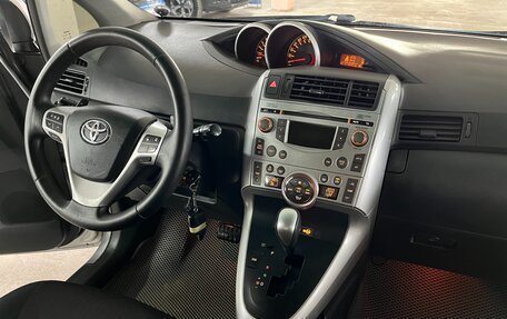 Toyota Verso I, 2010 год, 1 275 000 рублей, 12 фотография